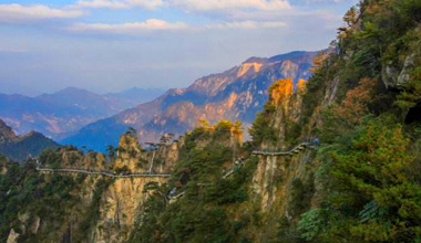 千亩峰+节理峰团建旅行